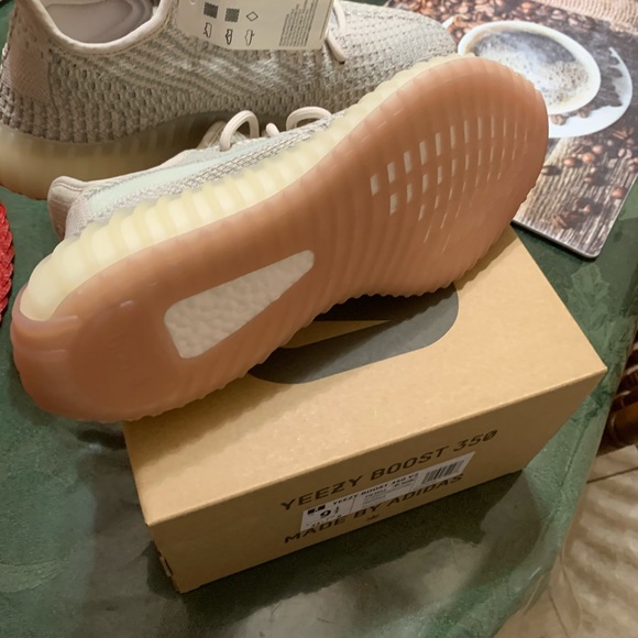 Yeezy citrin - Picture 3 of 4